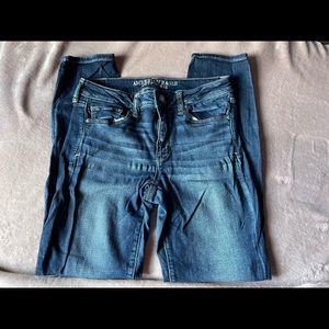 American Eagle Dark Wash Skinny Jean